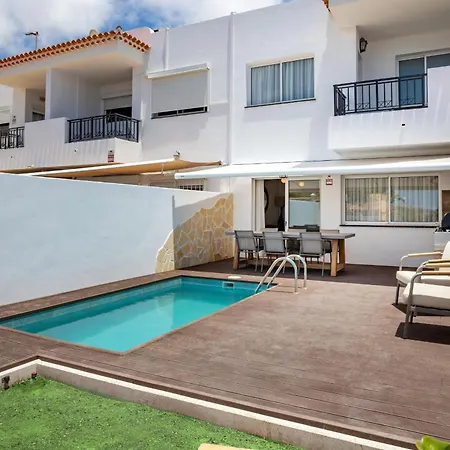 Family With Pool And Sea View By Lovetenerife