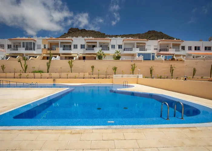Family With Pool And Sea View By Lovetenerife Costa Adeje (Tenerife)